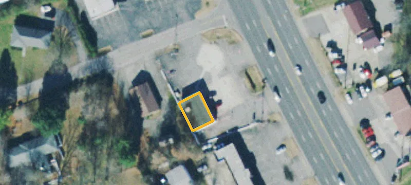 1390 Ft Campbell Blvd