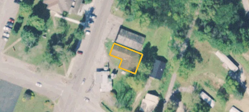 1440 Main St
