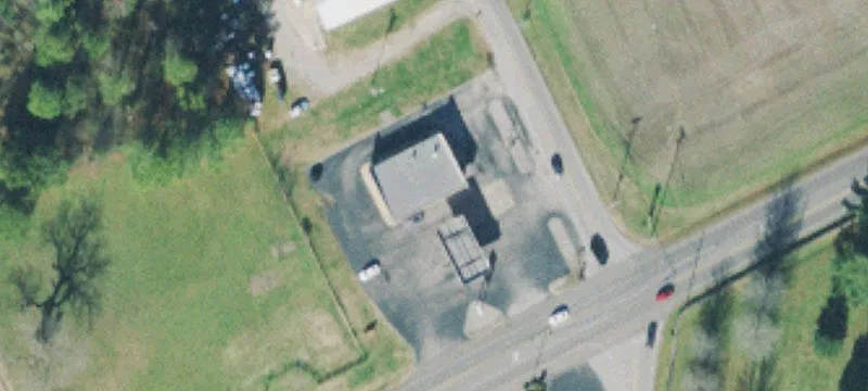 1743 Main St
