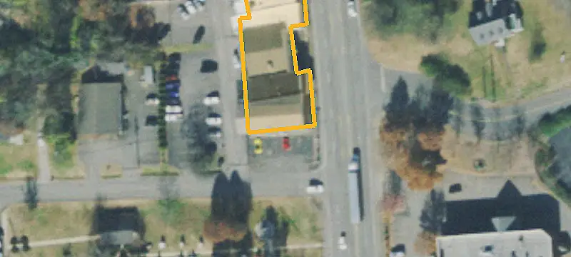 100 Main St