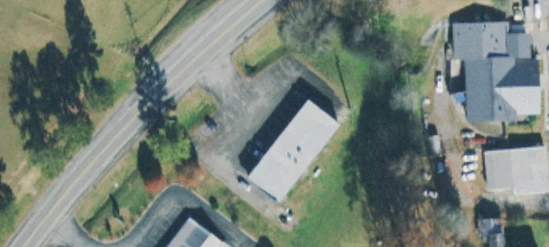 423 Majors Blvd