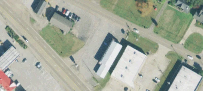 325 Poplar Ave