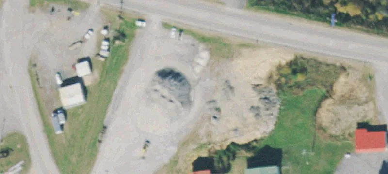 697 Lafayette Rd
