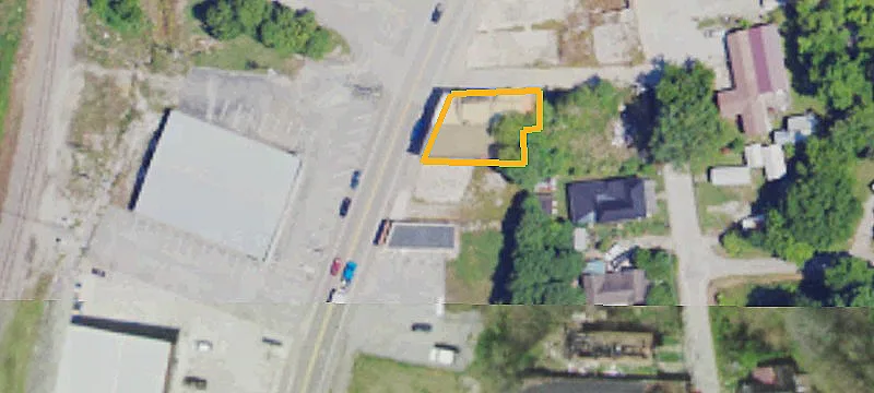 598 Main St