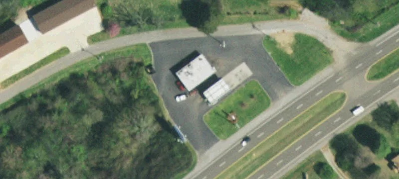 1274 Hwy 11th E