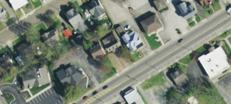 900 1st N St