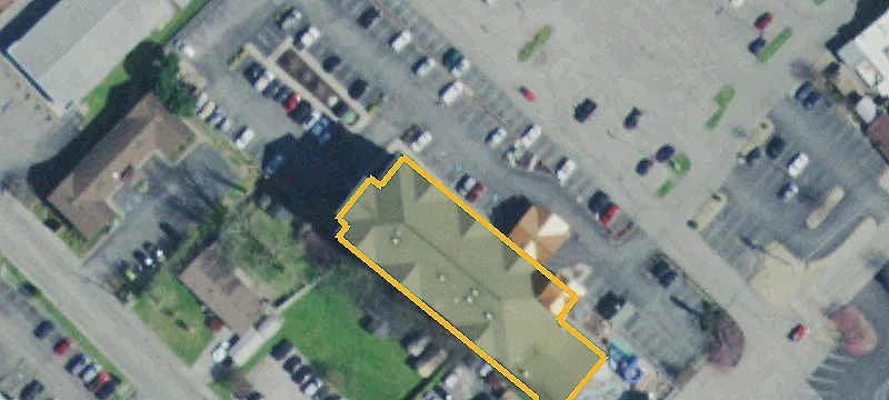 124 Waldens Main St