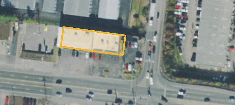 580 Main St