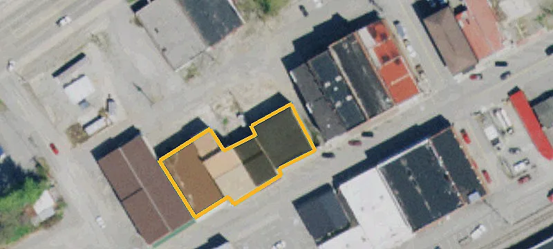 124 Main St