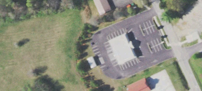 305 Riv Rd