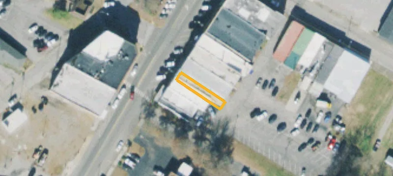 101 Main St