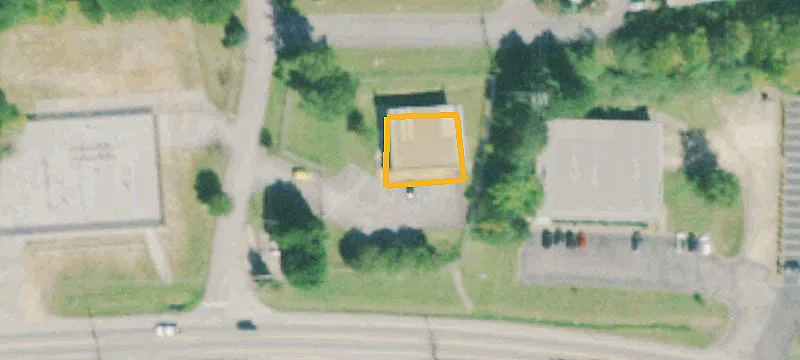 7700 Basswood Dr