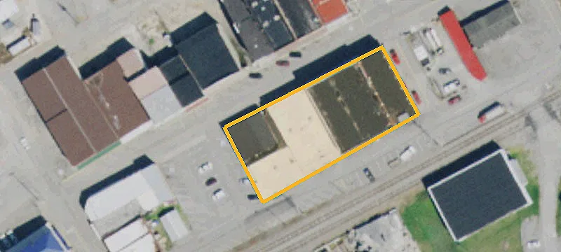 127 Main St