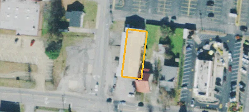 321 Main St