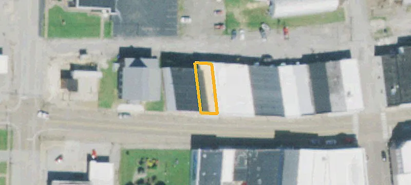 123 Main St