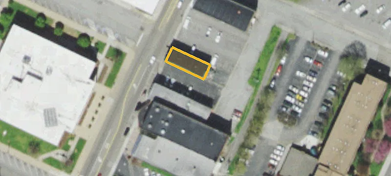 127 Main St