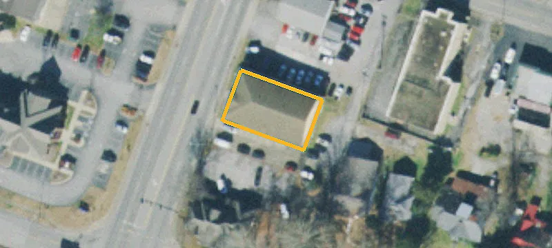 118 Locust Ave