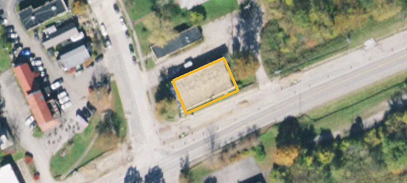 10 University Ave