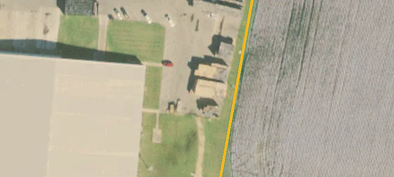 300 Entrance Rd
