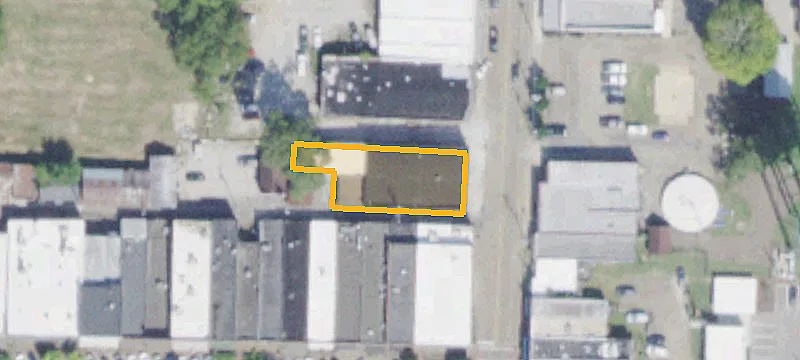 127 Main St