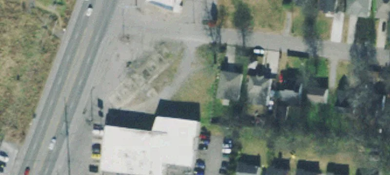 102 Mckinley St