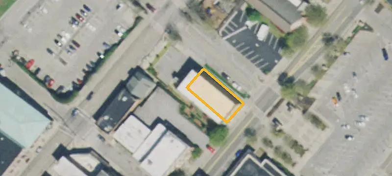 217 Broadway Ave