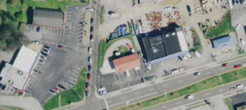 102 Broadway Blvd