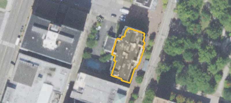 85 Ct Ave