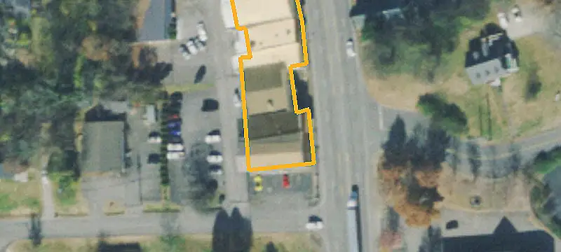 106 Main St
