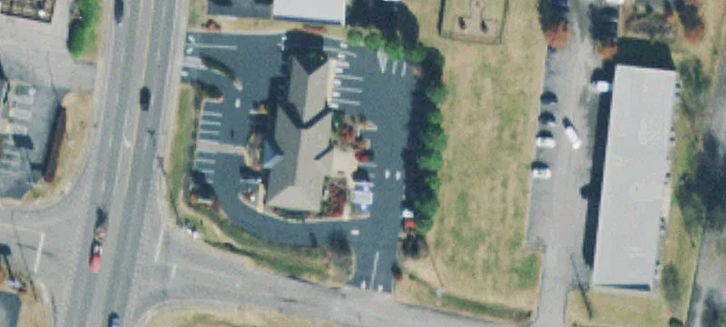 1800 Memorial Blvd