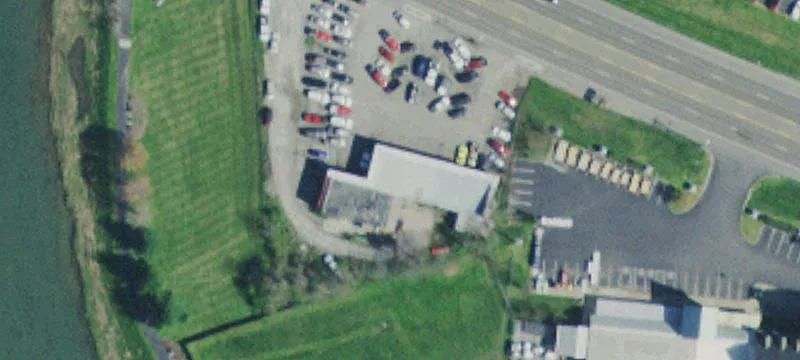 325 Main St