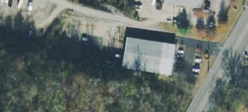 1411 Dickerson Rd