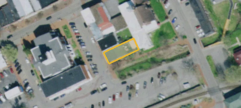 109 Courthouse Sq
