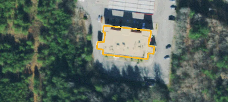 1425 Hwy 96th N