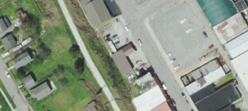 195 10th Ave