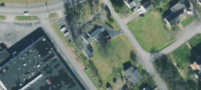 301 Wilson Ave