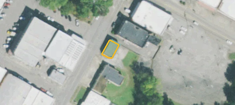 626 Main N St