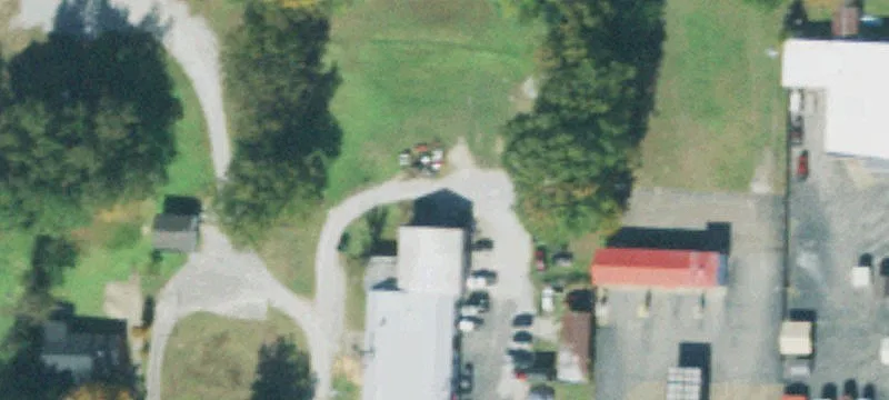 1323 Main St