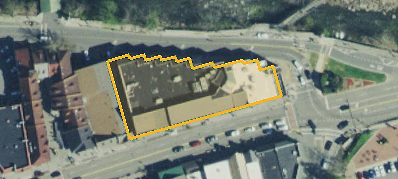 611 Pkwy Parkway
