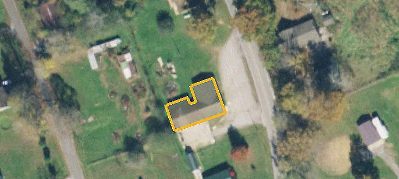 1682 Main St