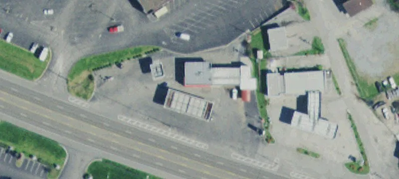 306 Main St