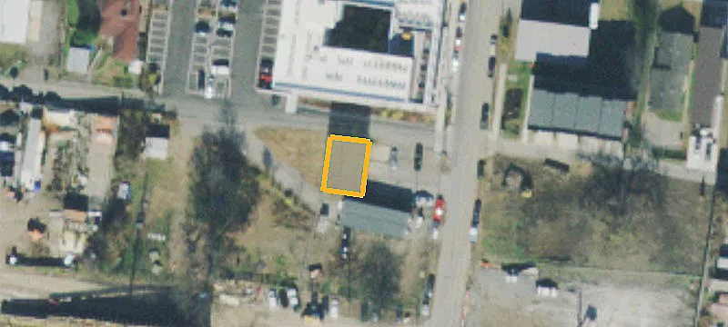 1229 Martin St