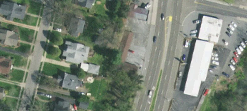 604 Volunteer Pkwy
