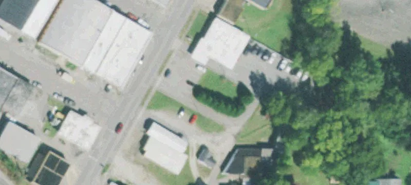 582 Main N St