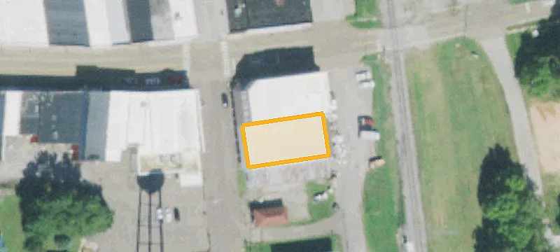 101 Main St