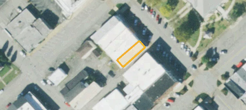 44 Main St