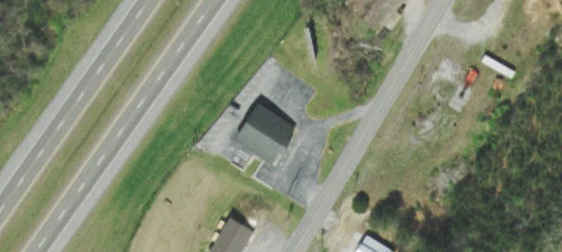 1138 Main St