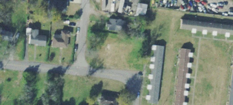 301 Floral St