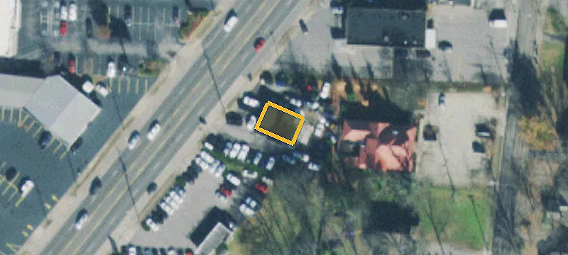 1114 Memorial Blvd