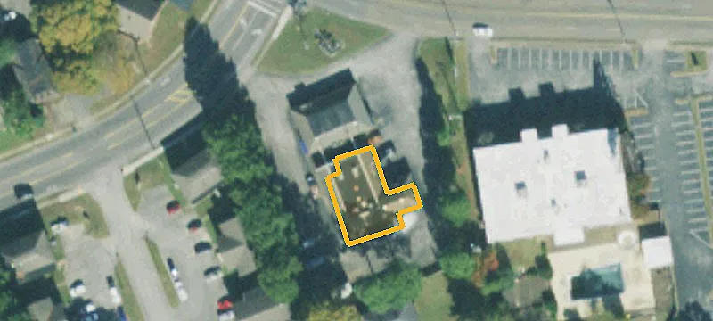 110 Carriage House Dr